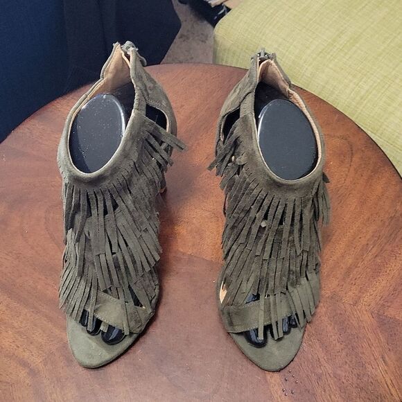 HERSTYLE WOMEN"S OPEN TOE BACK ZIPPER CLOSURE SANDAL - Picture 7 of 14